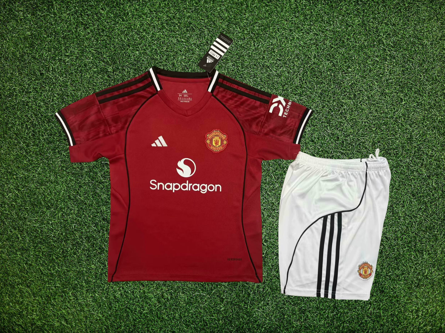 MANCHESTER UNITED FC HOME KIT 25/26