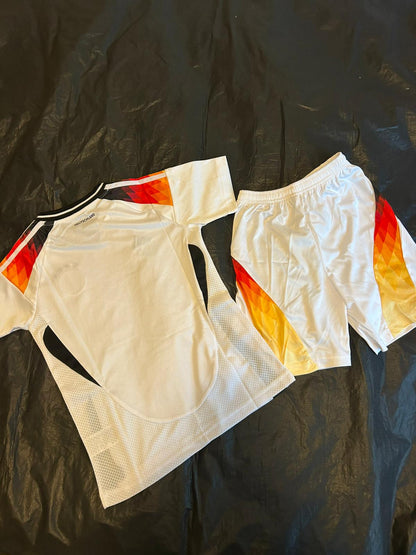 GERMANY HOME KIT 24/25