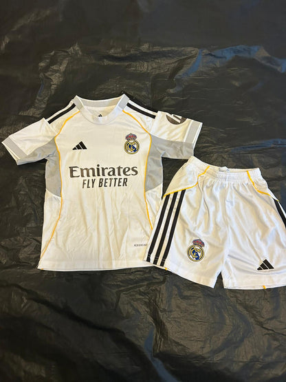 REAL MADRID CF HOME KIT 25/25